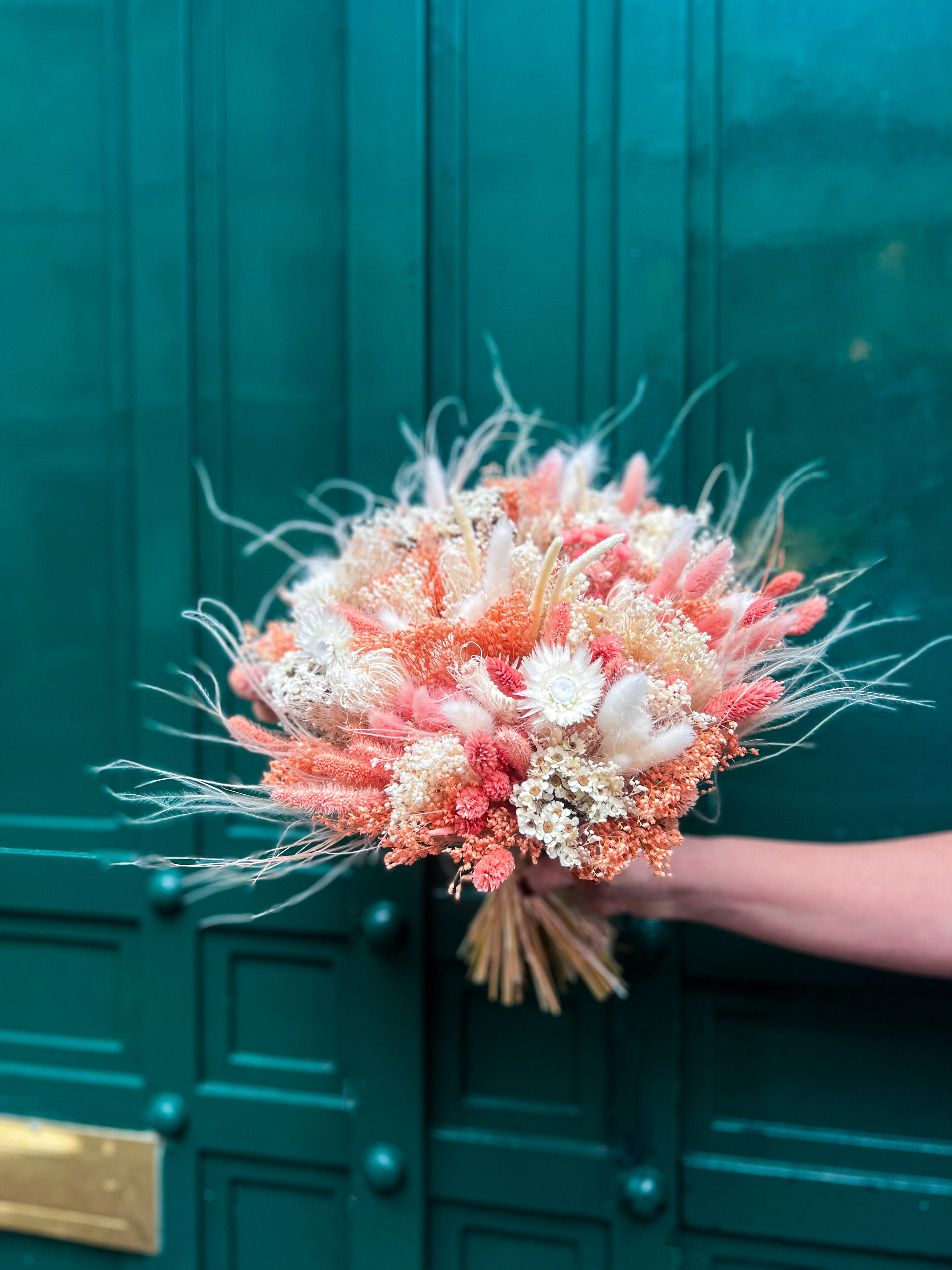 charmeur bouquet sec fleurs sechees rose et creme